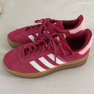Adidas Gazelle Bold
Wild Pink (Womens)